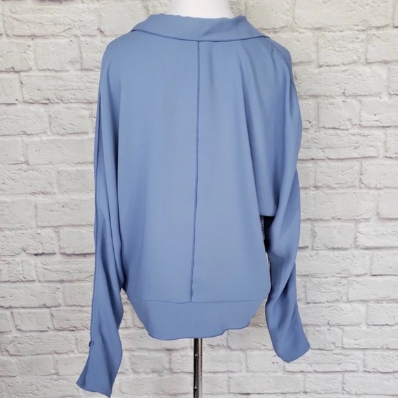 Babaton Martin Blouse in Light Blue Size Small - Picture 3 of 11